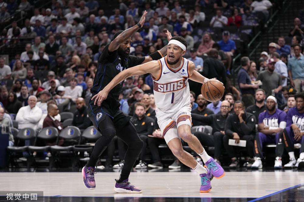 场比赛中首 场比赛中首