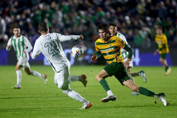 廷主场战巴 廷主场战巴