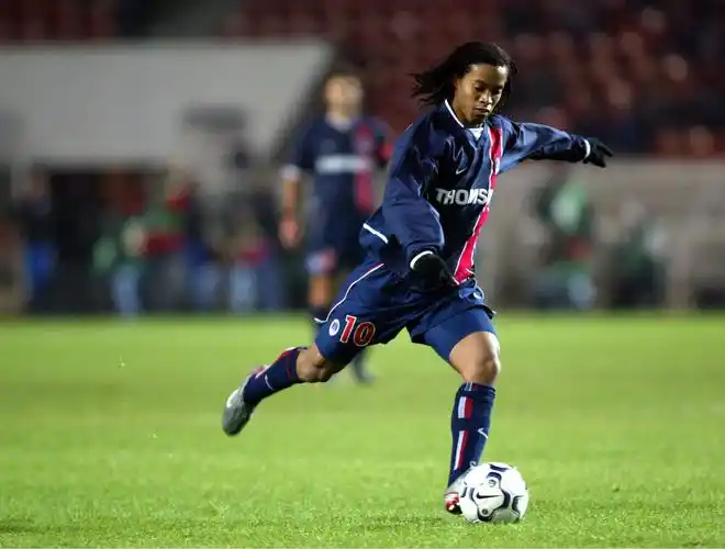 育了许多杰 育了许多杰