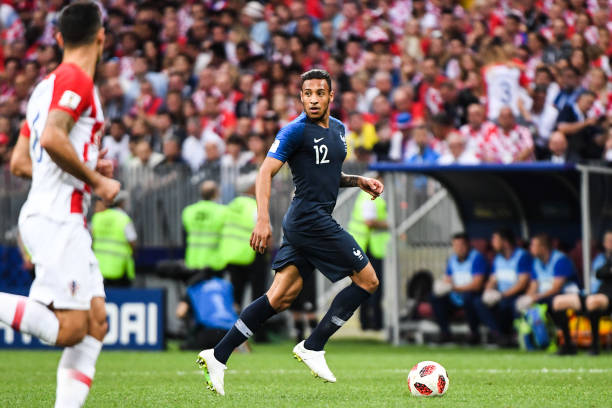 在接受采访 在接受采访